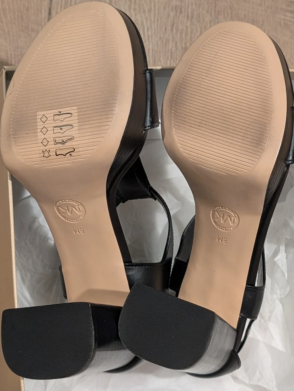 MICHAEL Michael Kors Women's Berkley Mid Platform T-Strap Sandals Size 8
